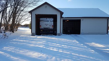 Click image for larger version

Name:	MH in Barn in Winter.jpg
Views:	151
Size:	271.1 KB
ID:	147039