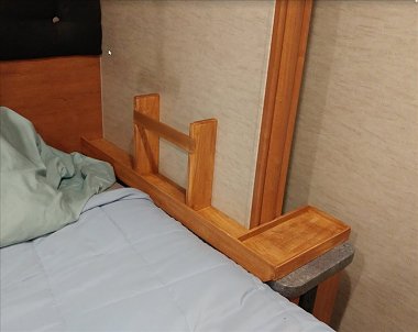 Click image for larger version

Name:	Bedstand finished.jpg
Views:	67
Size:	93.3 KB
ID:	174930