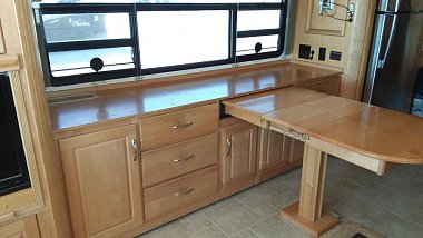 Click image for larger version

Name:	12b Finishec Point - 2004 Horizon 40AD Credenza.jpg
Views:	61
Size:	78.3 KB
ID:	178671