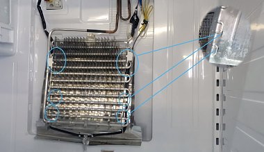 Click image for larger version

Name:	RF4287HA Samsung evaporator TABS behind coil and drain pan in back.jpg
Views:	55
Size:	227.4 KB
ID:	179997