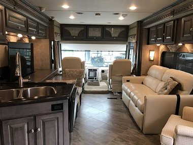 Click image for larger version

Name:	Winnebago cabinets 3.jpg
Views:	57
Size:	81.5 KB
ID:	183016
