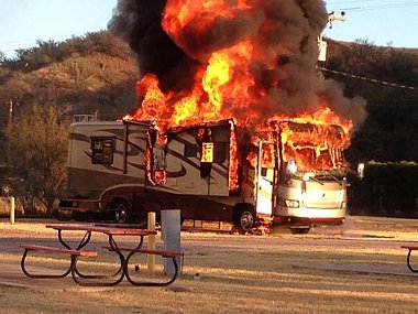 Click image for larger version

Name:	rv fire.jpg
Views:	29
Size:	57.3 KB
ID:	183616